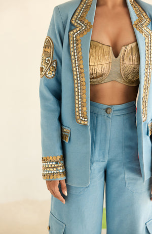 DENIM BLAZER GOLD BUSTIER WITH DENIM CARGO PANTS -   DD 11