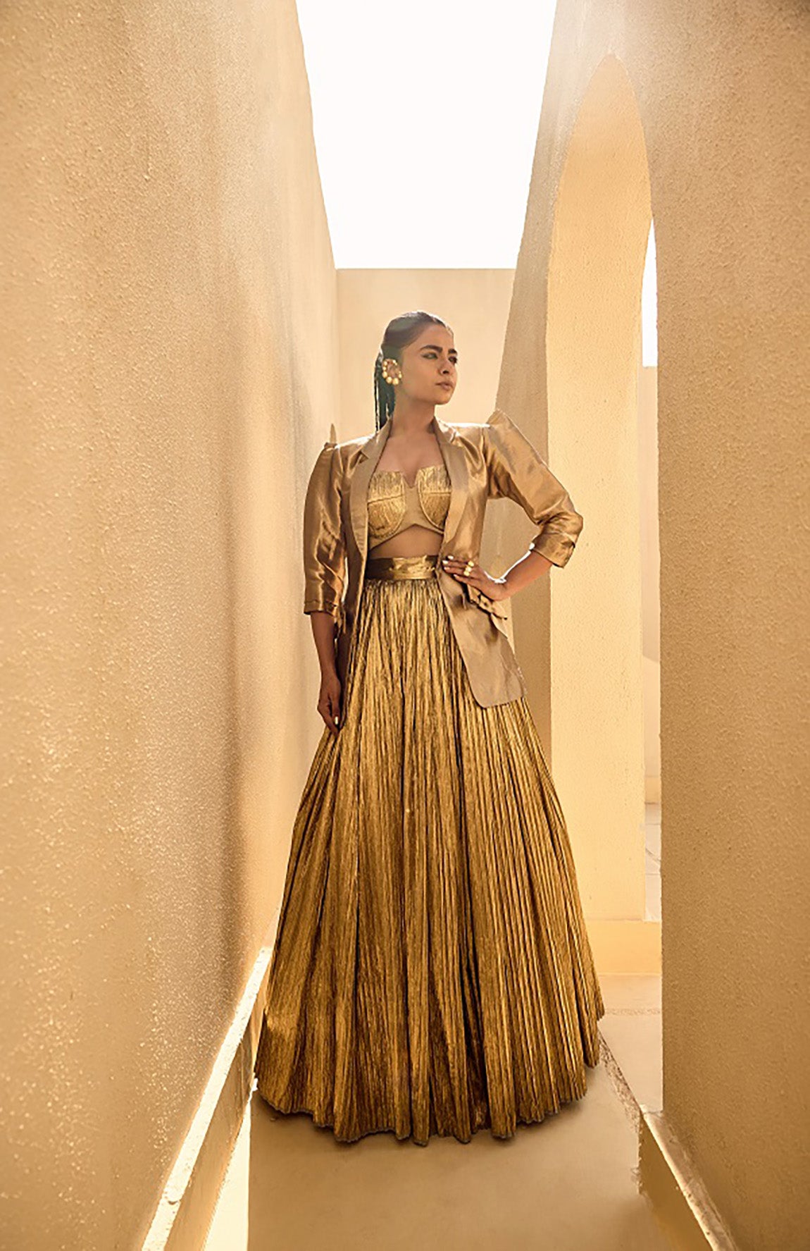 GOLD SILK JACQUARD JACKET WITH GOLD BUSTIER AND GOLD LEHANGA-   DD 16