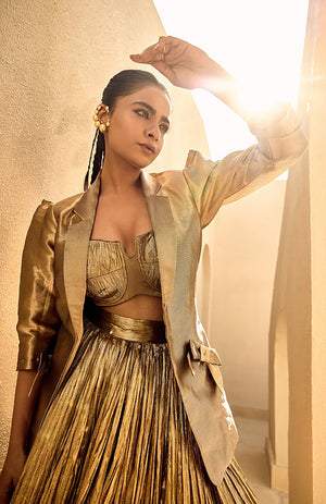 GOLD SILK JACQUARD JACKET WITH GOLD BUSTIER AND GOLD LEHANGA-   DD 16