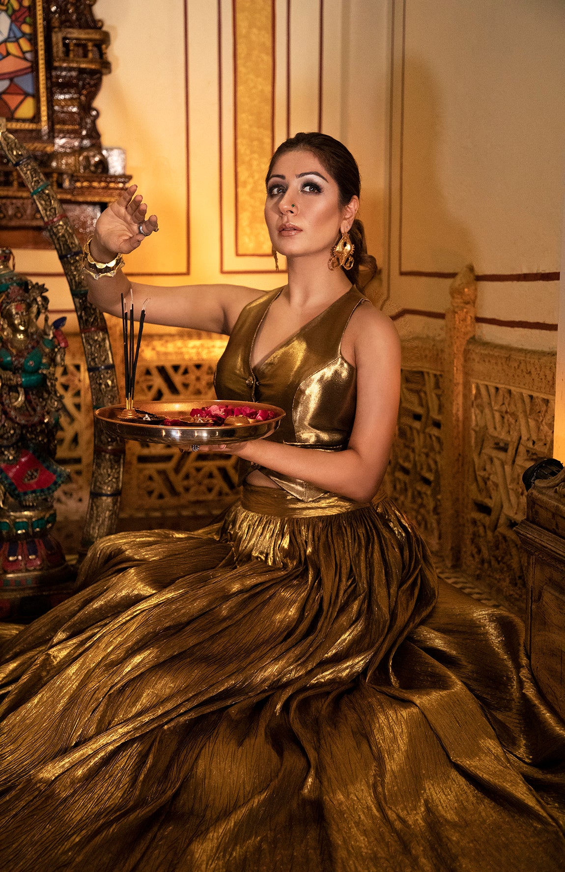 GOLD WAIST COAT AND GOLD LEHANGA -   DD 19