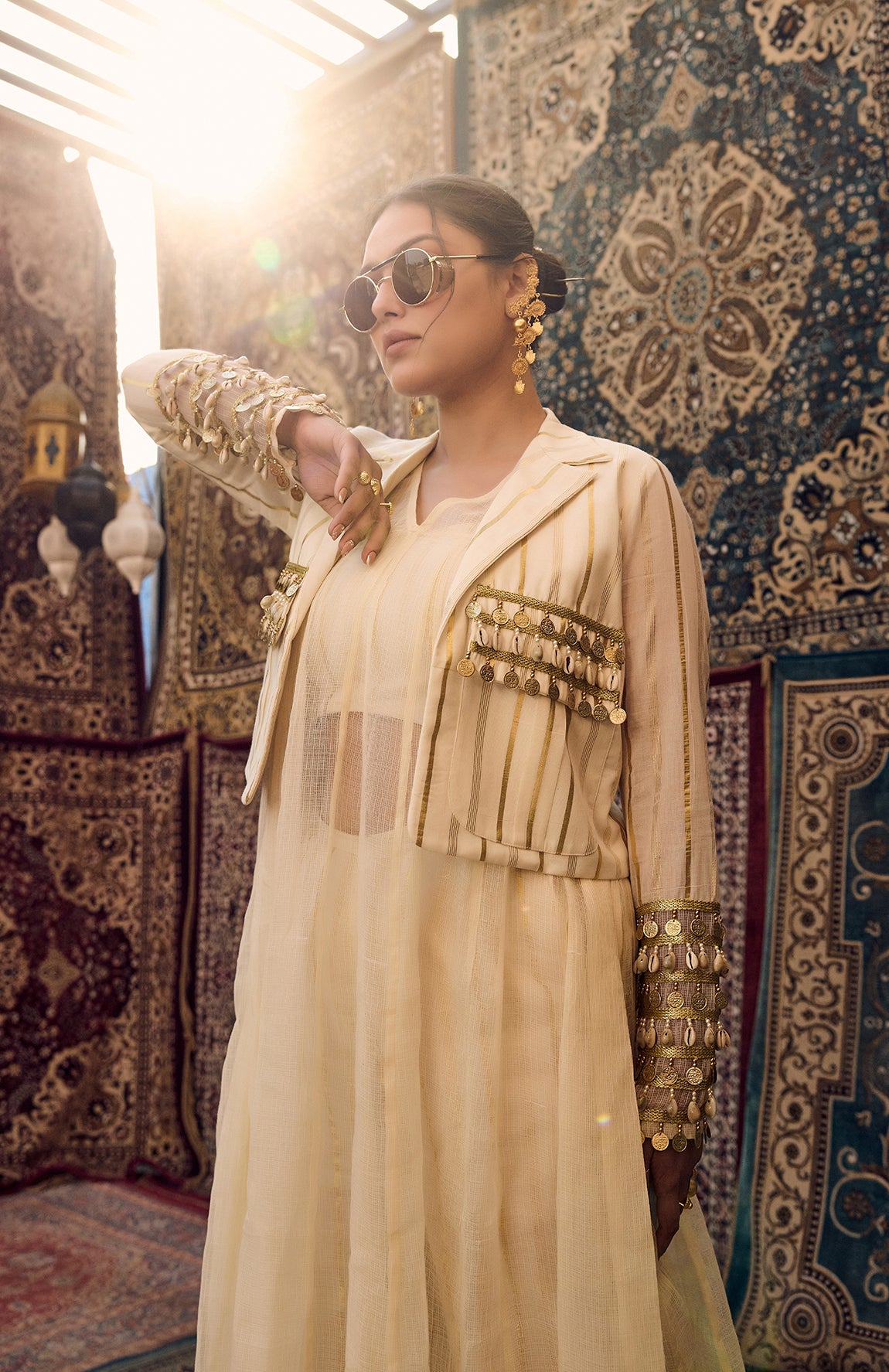DEVI DRAPE IVORY 4 PIECE SET   -   DD 03