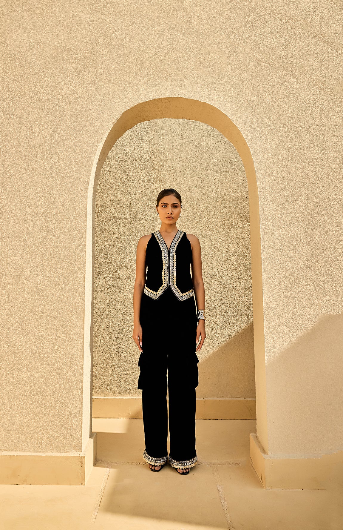BLACK VELVET WAIST COAT AND VELEVT CARGO PANTS -   DD 08
