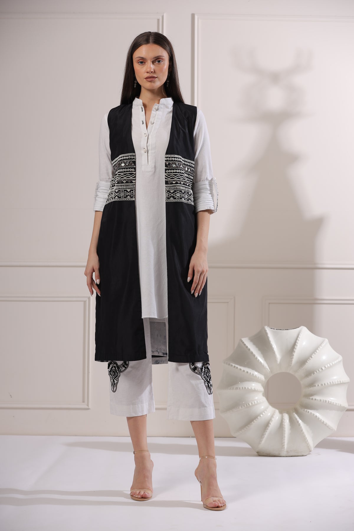 Black Embroided Long Jacket Set-   Z7