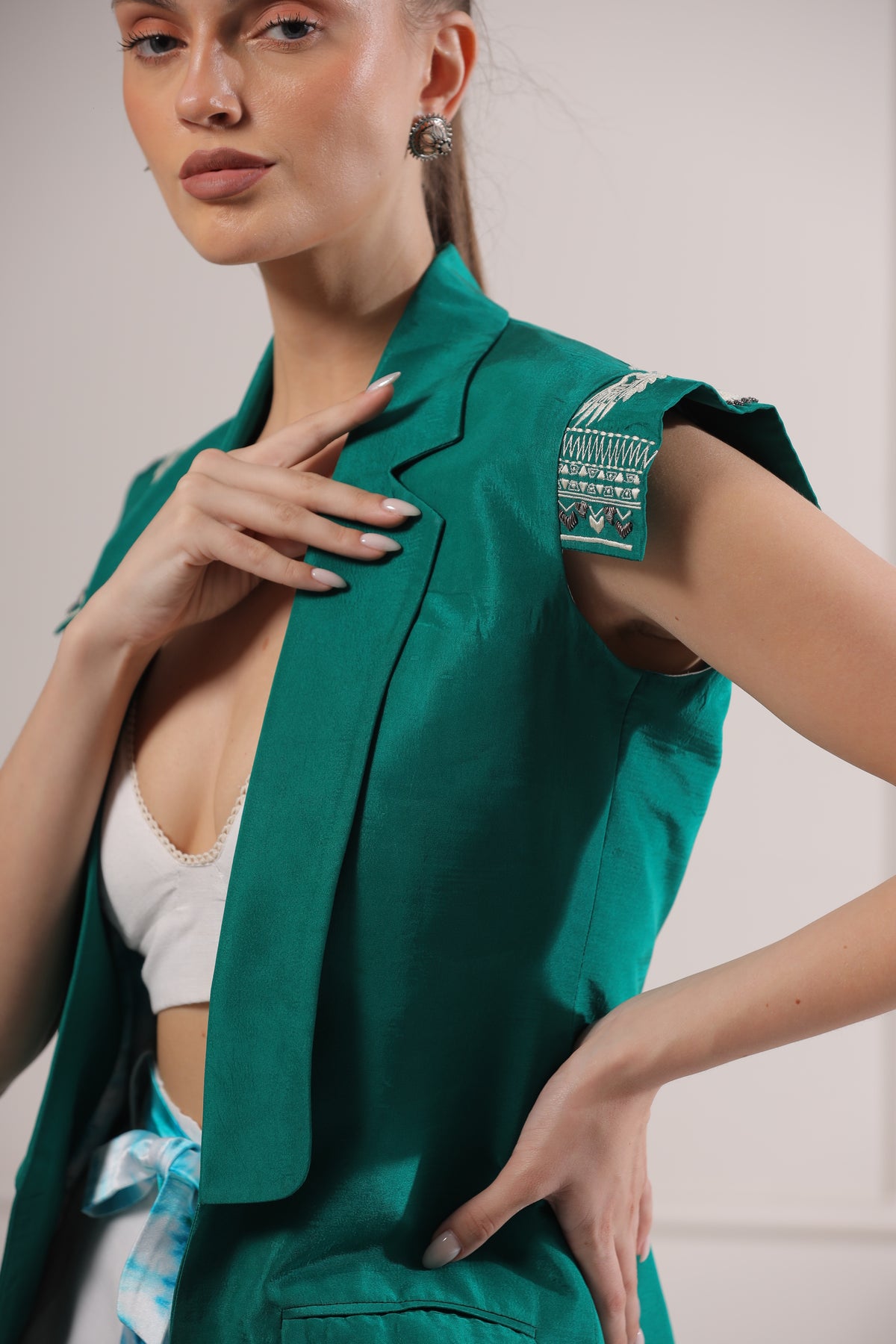 Green Embroided Blazer Set-   Z4