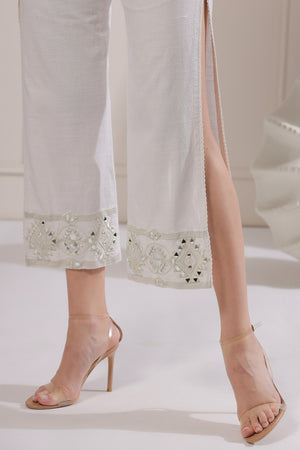 White Embroided Blazer Set -   Z9